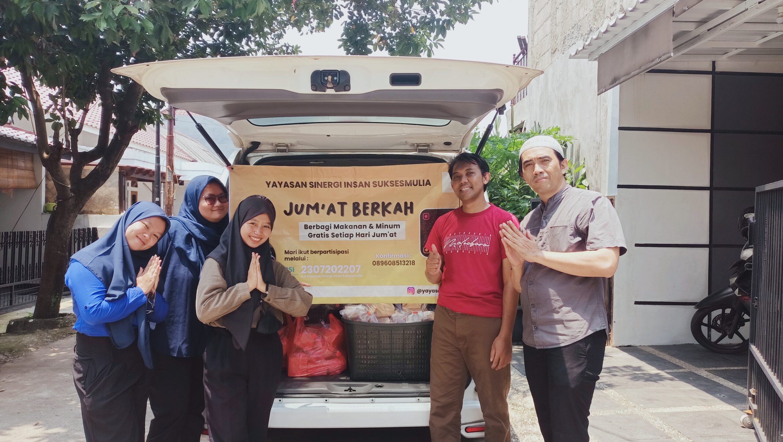 Read more about the article Kegiatan “Jumat Berkah” Yayasan SISM